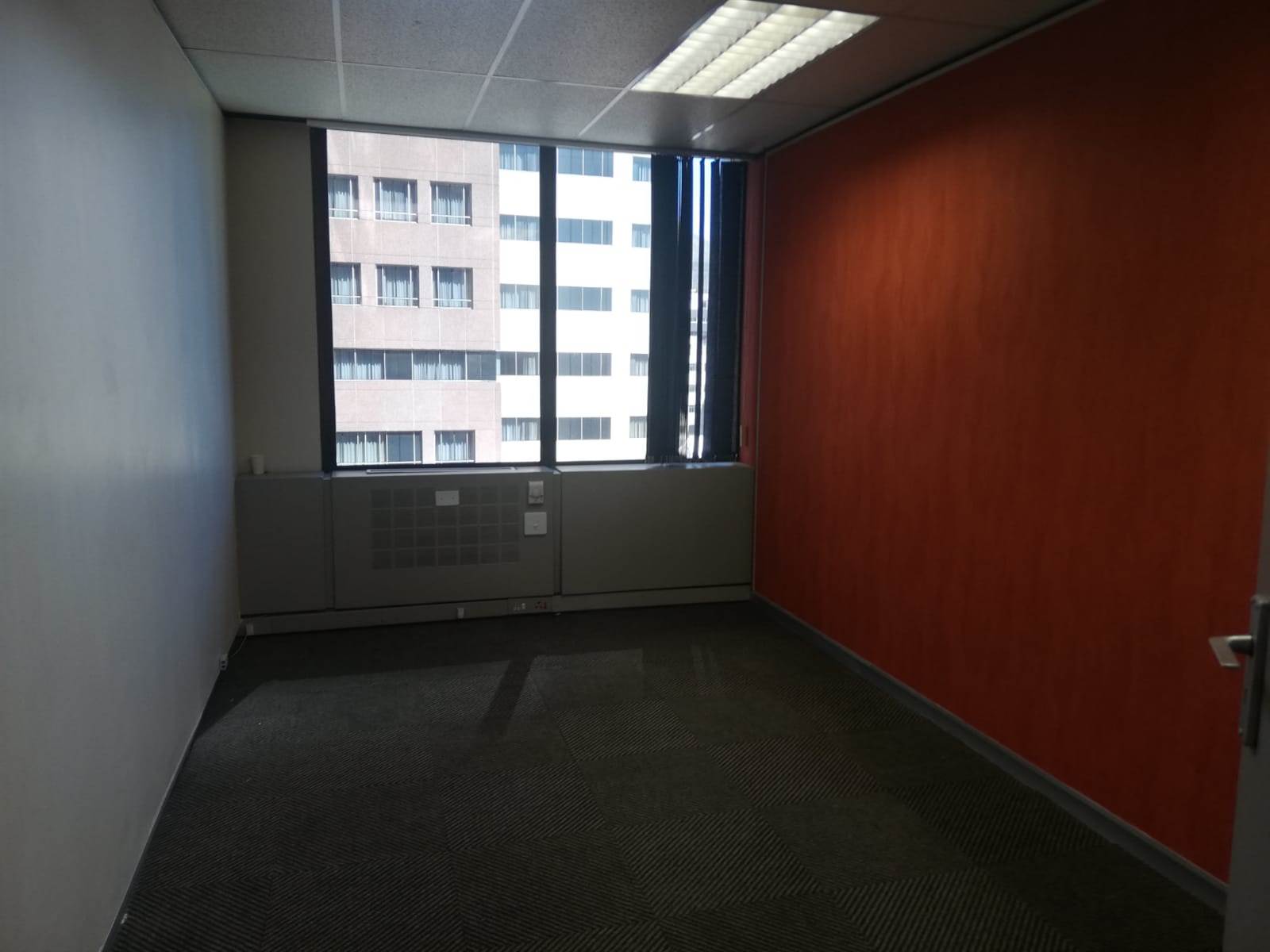 435  m² Office Space in Cape Town City Centre photo number 12