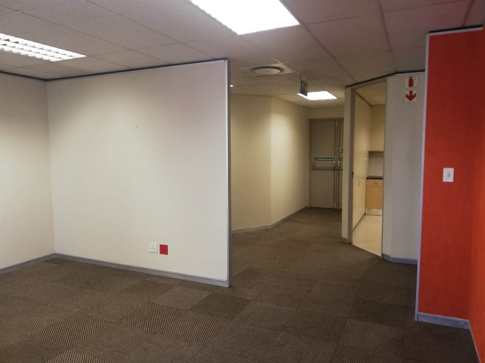 435  m² Office Space in Cape Town City Centre photo number 22