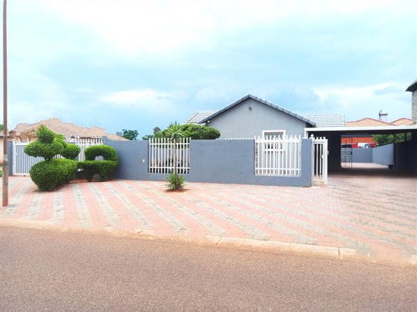 3 Bedroom House 3 Bedroom House