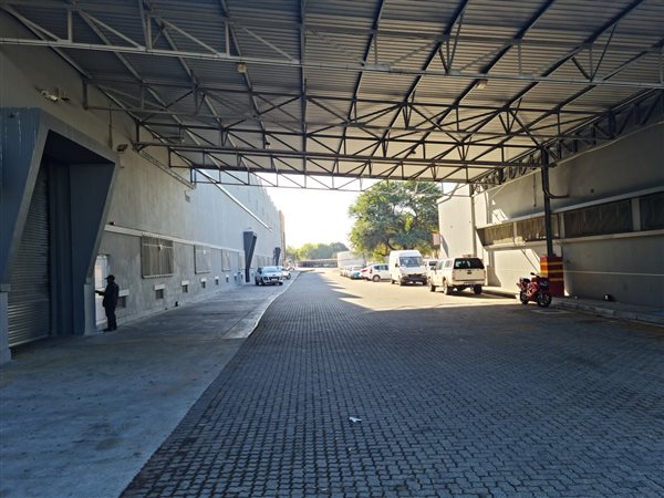 5 134  m² Industrial space