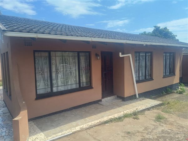 3 Bedroom House 3 Bedroom House