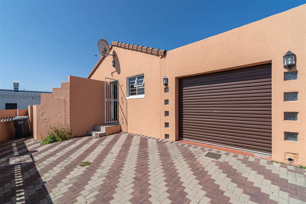 3 Bed House for sale in Strandfontein T4789933 Private Property