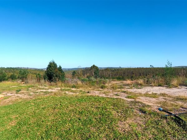 4344 m² Land available in Crossways Farm Village