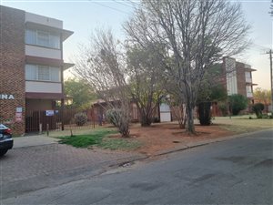2 Bed Apartment in Fochville