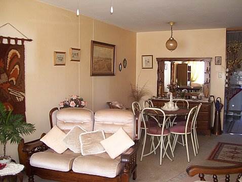 2 Bed Apartment in Silverton photo number 5