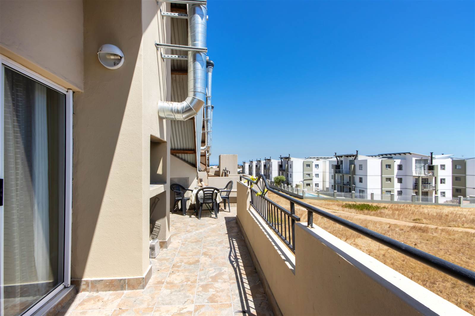 1 Bed Apartment in Gordons Bay Central photo number 7