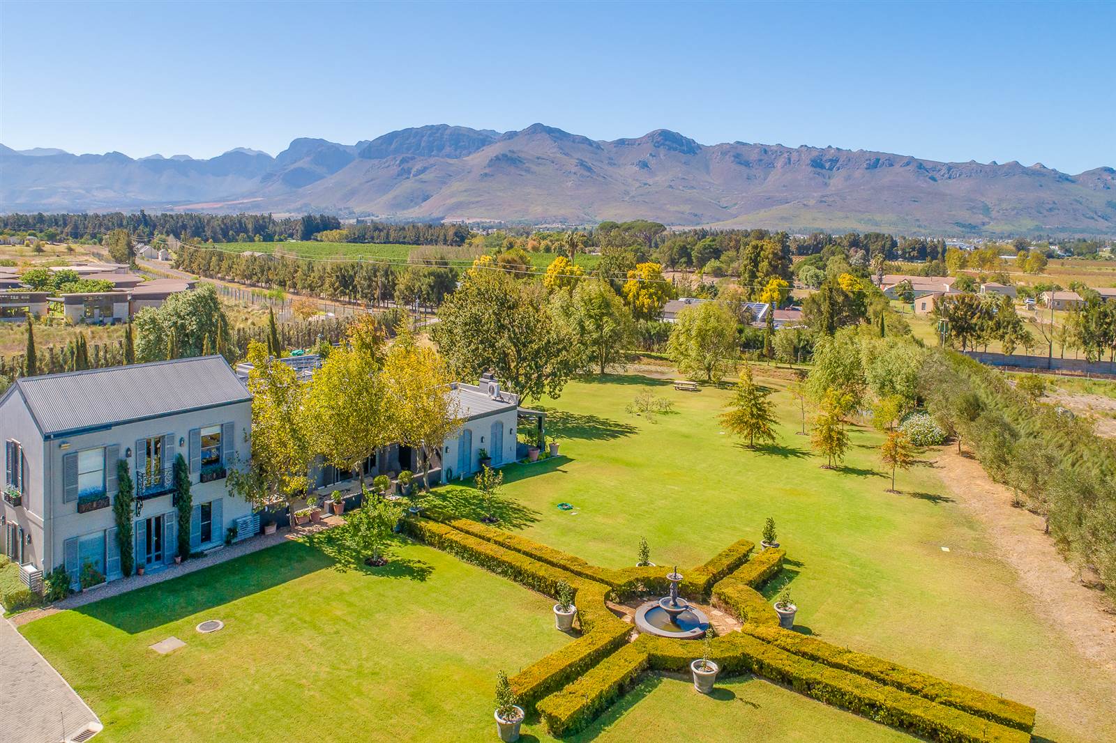 1.8 ha Smallholding in Paarl photo number 5