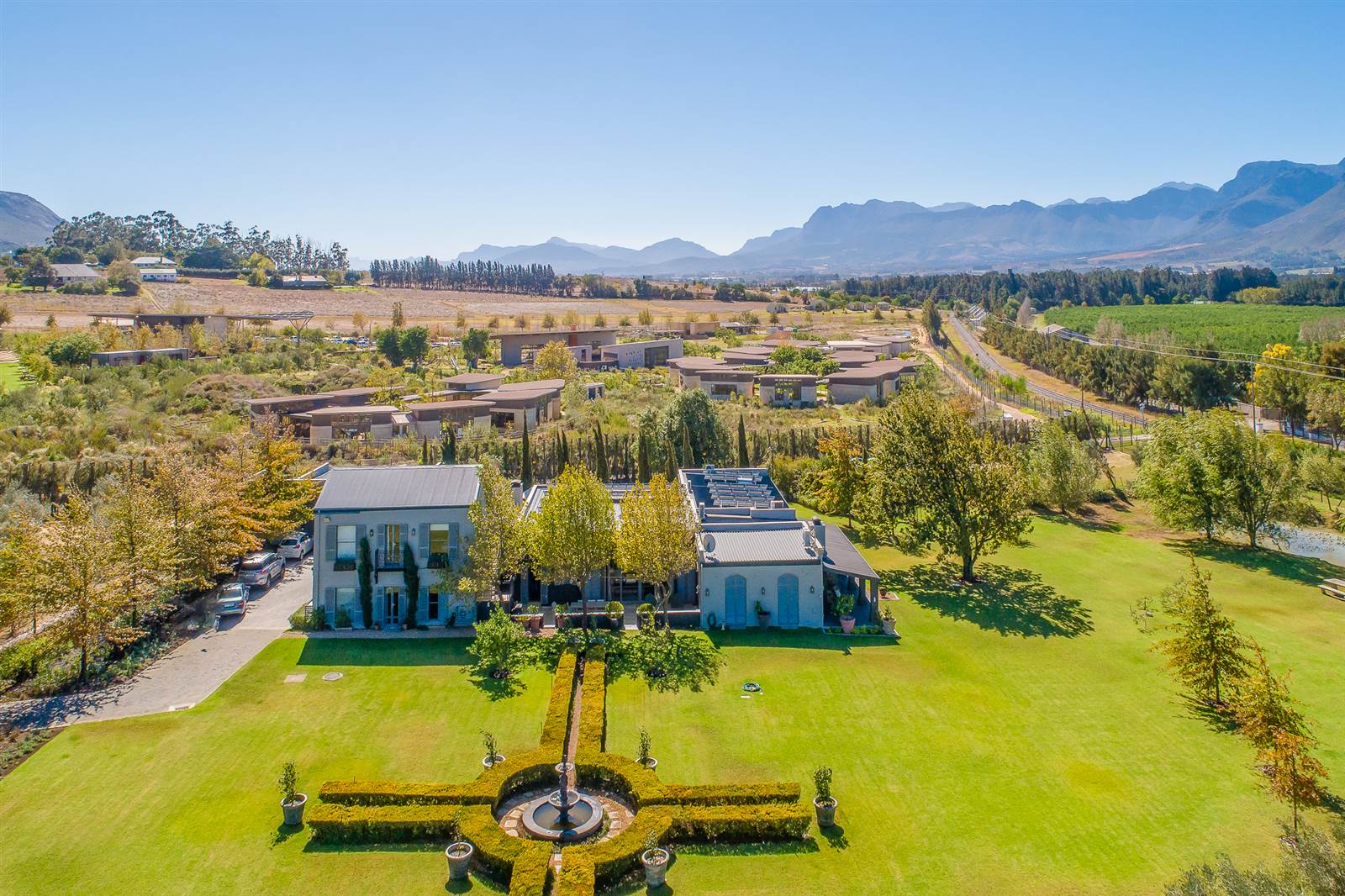 1.8 ha Smallholding in Paarl photo number 1