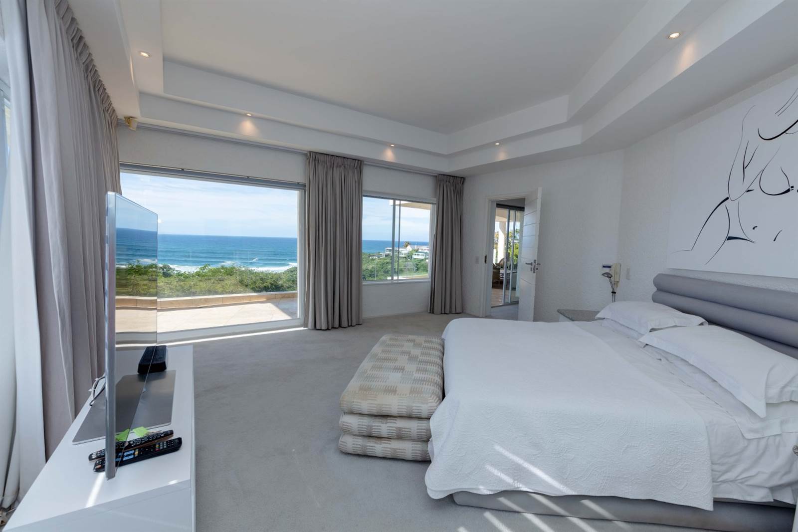 5 Bed House in Plettenberg Bay photo number 16