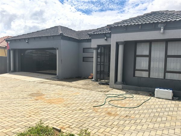 3 Bedroom House