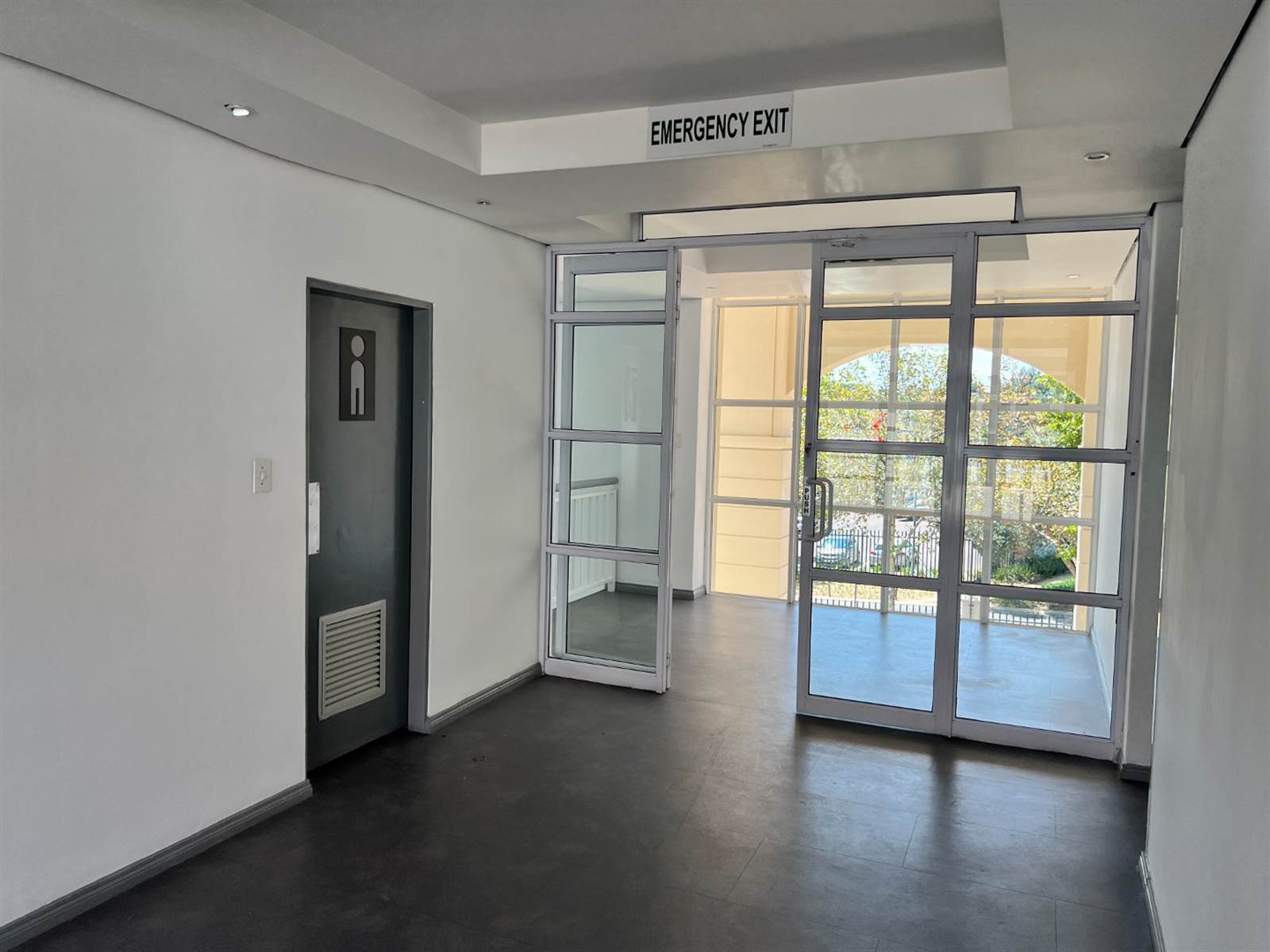 2415  m² Commercial space in Bryanston photo number 20