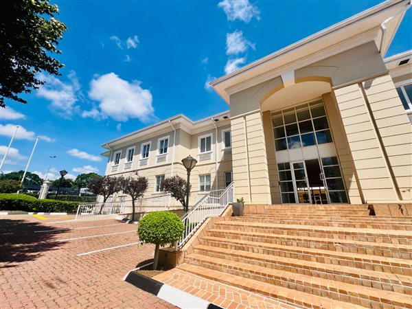 2415  m² Commercial space in Bryanston
