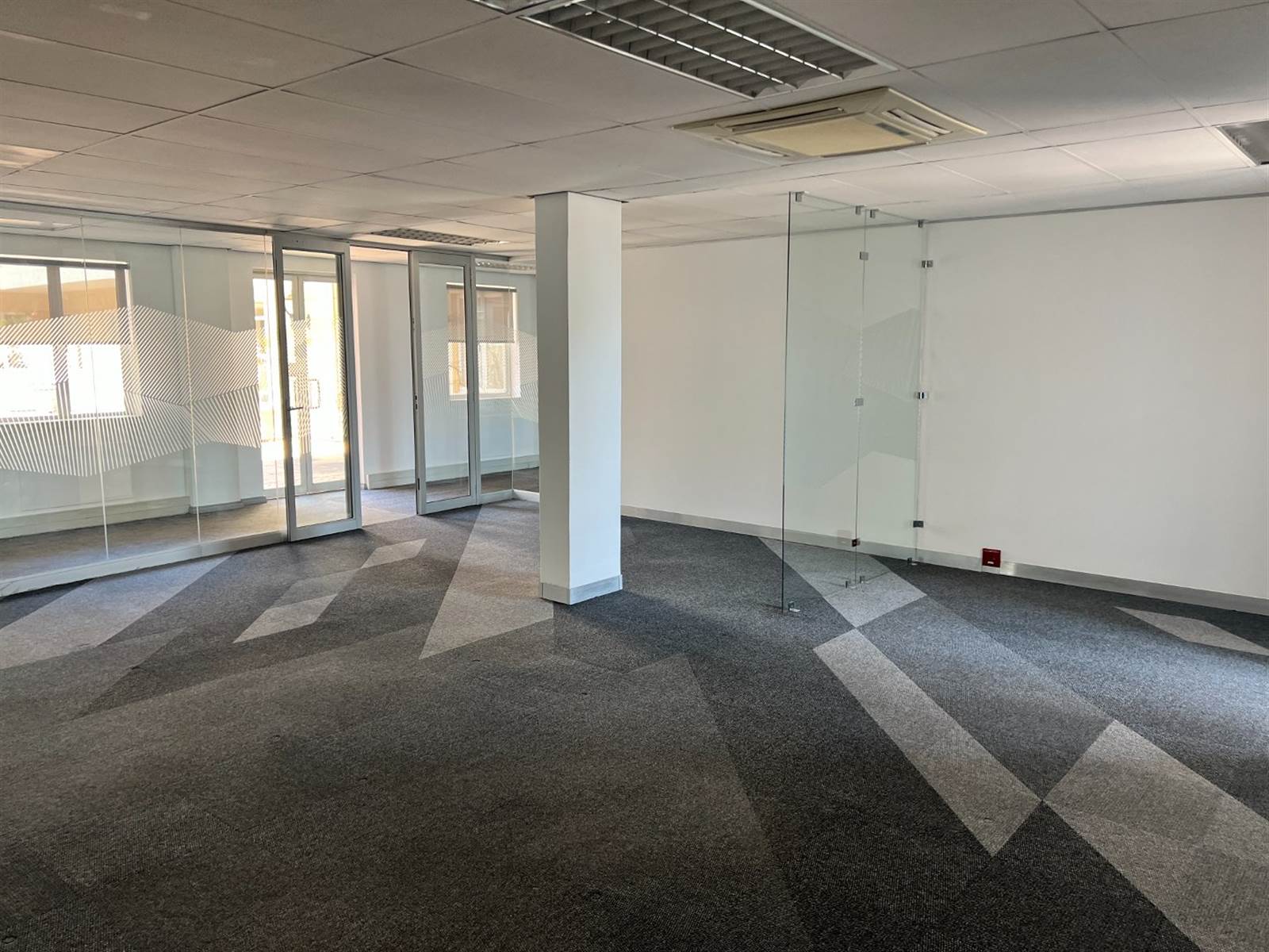 2415  m² Commercial space in Bryanston photo number 8