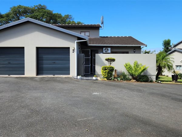 3 Bedroom Townhouse 3 Bedroom Townhouse