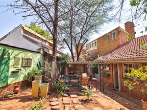 5 Bed House in Lynnwood