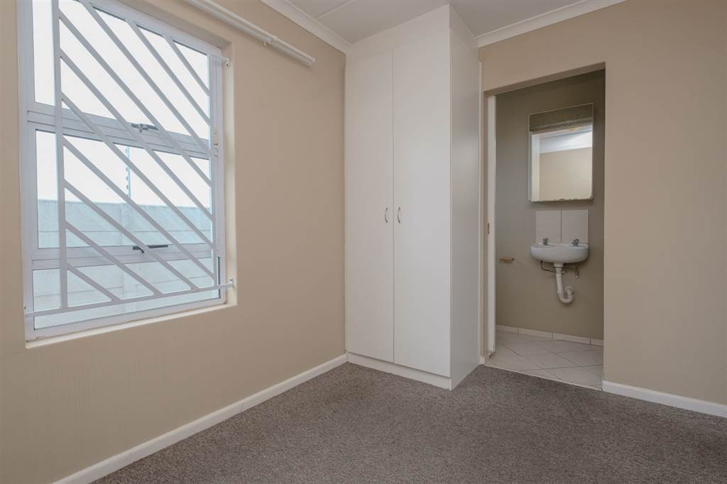 1 Bed Apartment in The Conifers photo number 14