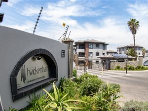2 Bed Apartment in Victory Park