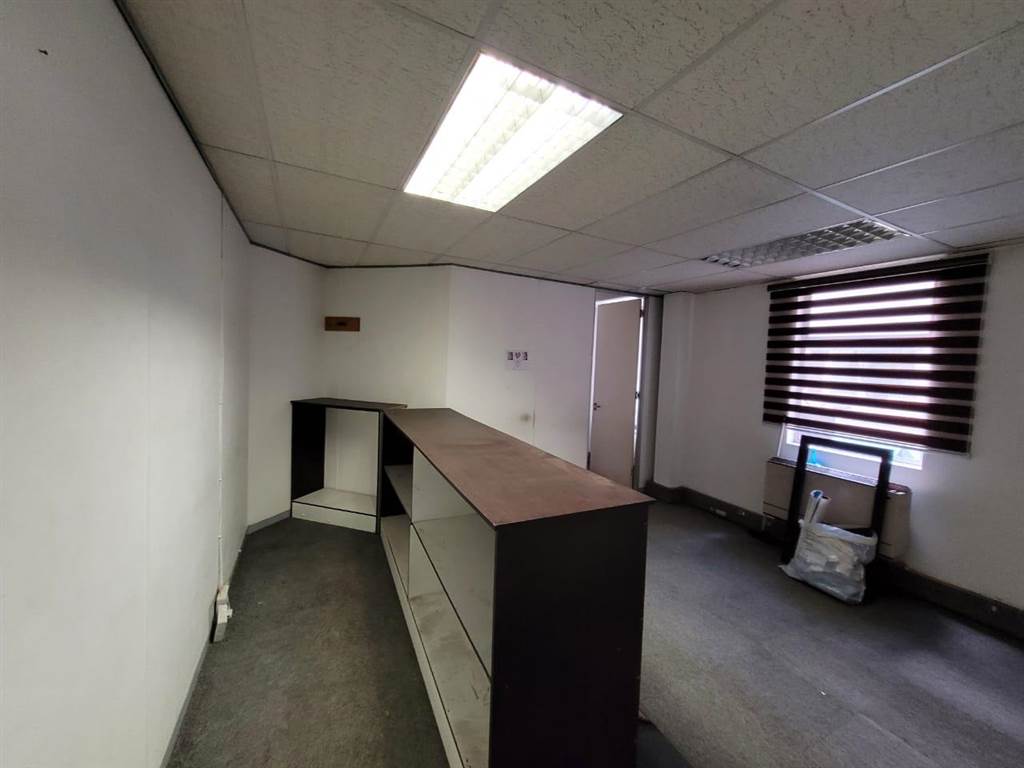 39  m² Commercial space in Kempton Park Central photo number 4