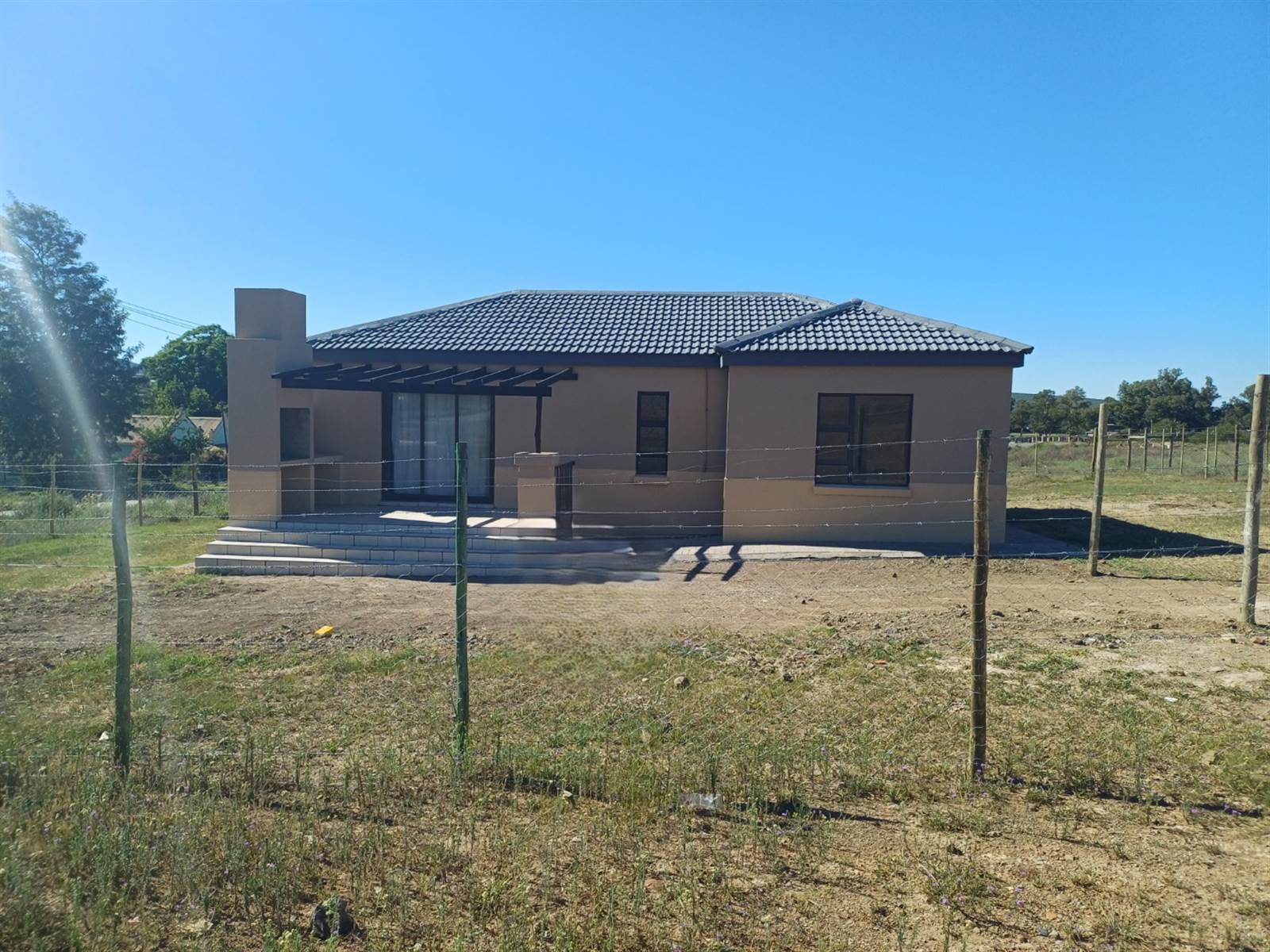 957 m² Land available in Fort Beaufort photo number 2