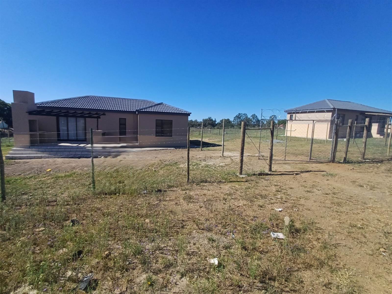 957 m² Land available in Fort Beaufort photo number 5