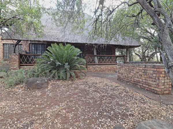 3 Bedroom House 3 Bedroom House