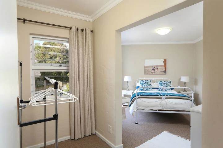 3 Bed House in Fernridge photo number 10