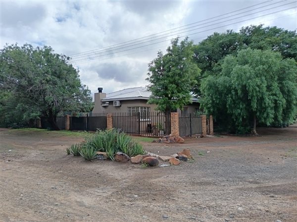 3 Bedroom House 3 Bedroom House