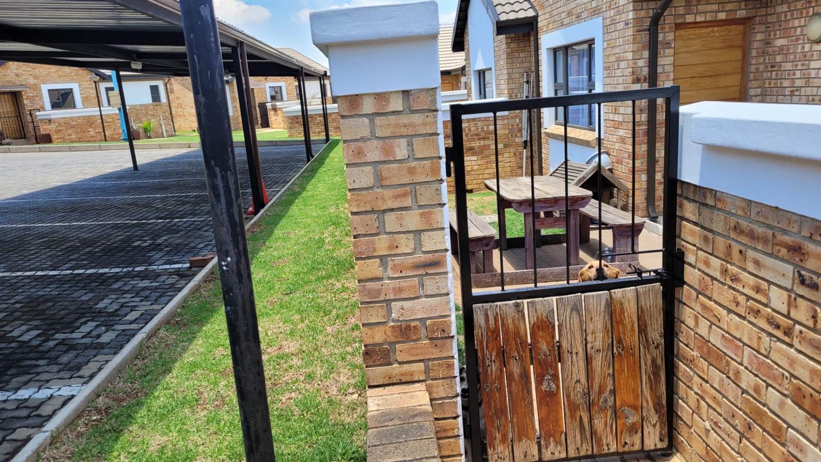 2 Bed Townhouse in Beyers Park photo number 7