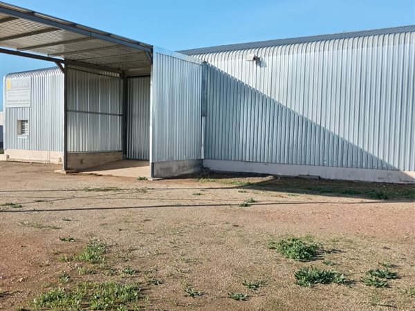 400  m² Industrial space