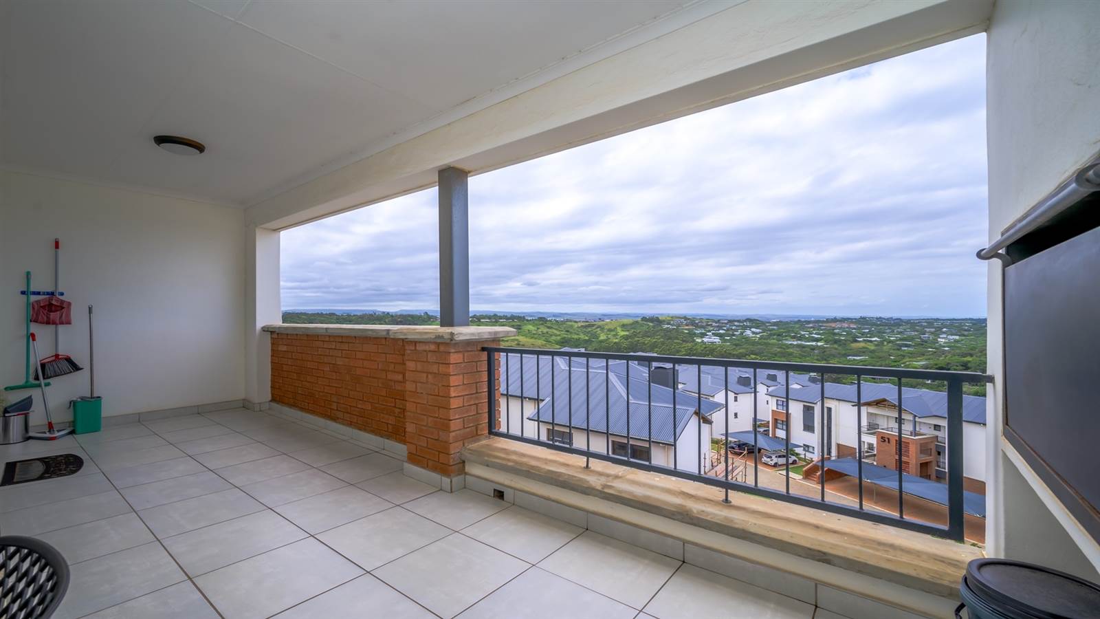 2 Bed Apartment in Ballito photo number 25