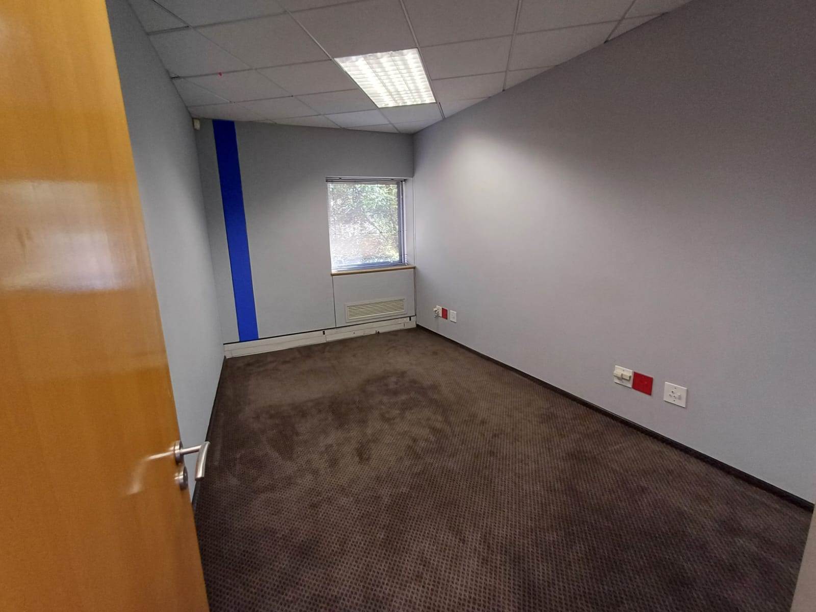 375.4  m² Commercial space in Woodmead photo number 22