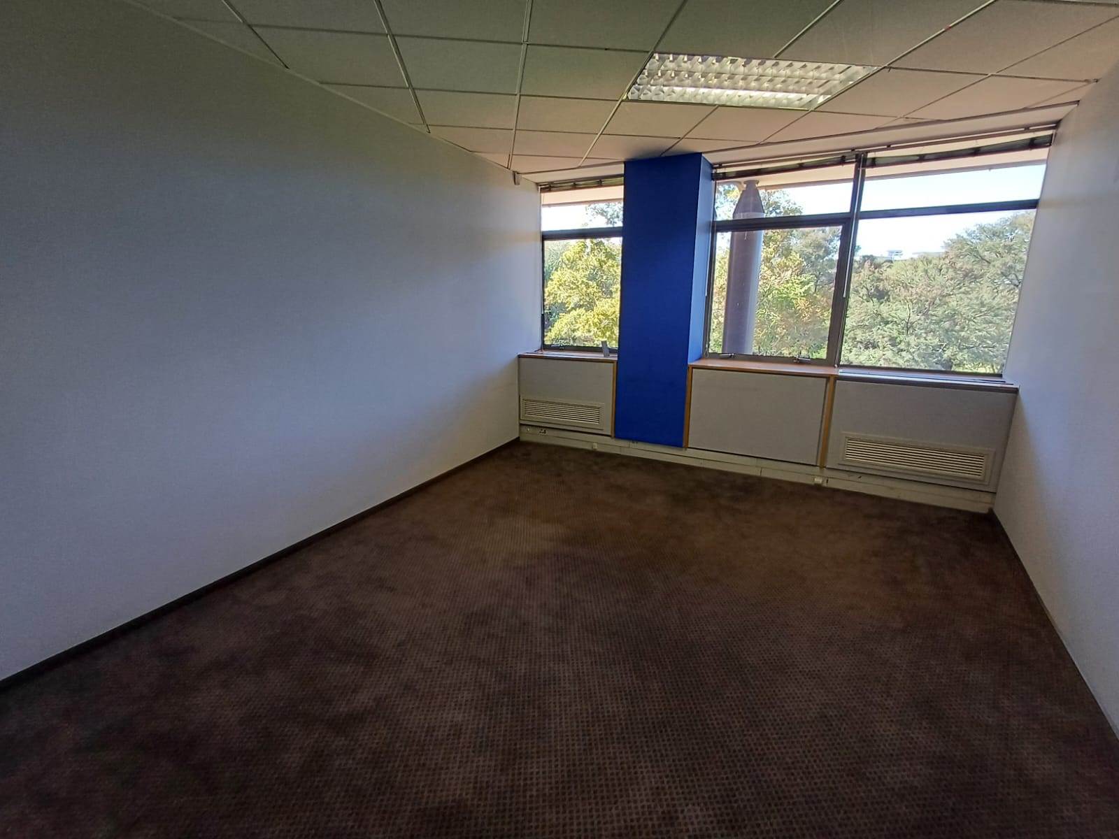 375.4  m² Commercial space in Woodmead photo number 11