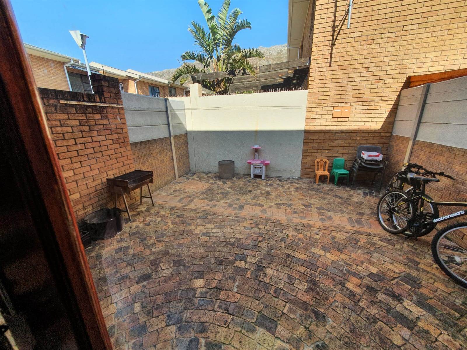 2 Bed Duplex in Gordons Bay Central photo number 4