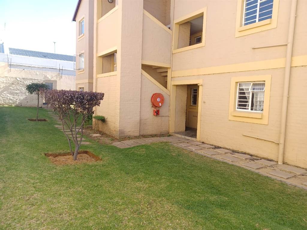 1 Bed Townhouse in Ormonde photo number 9