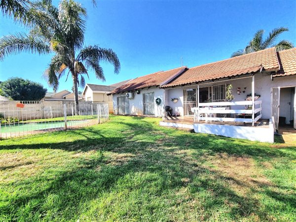 3 Bedroom House 3 Bedroom House