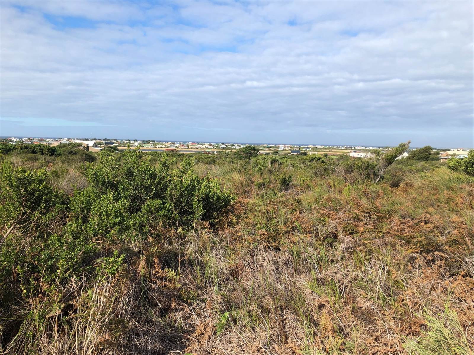 7731 m² Land available in Bettys Bay photo number 4