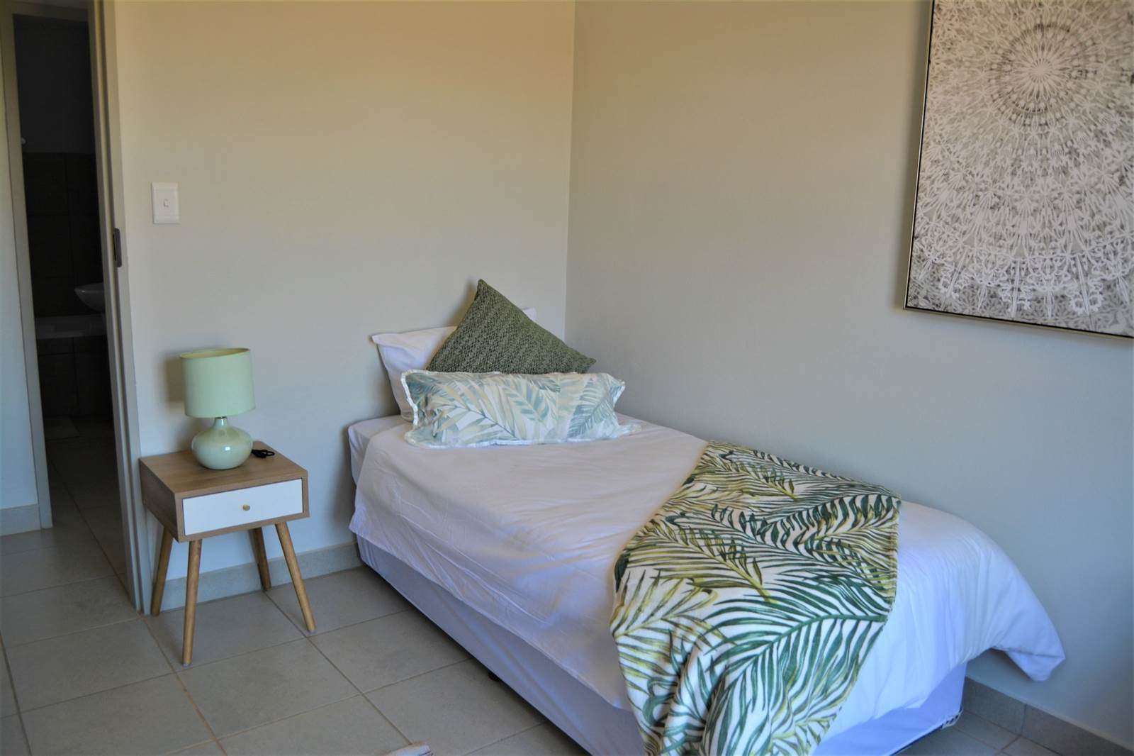 4 Bed House in Protea Glen photo number 10