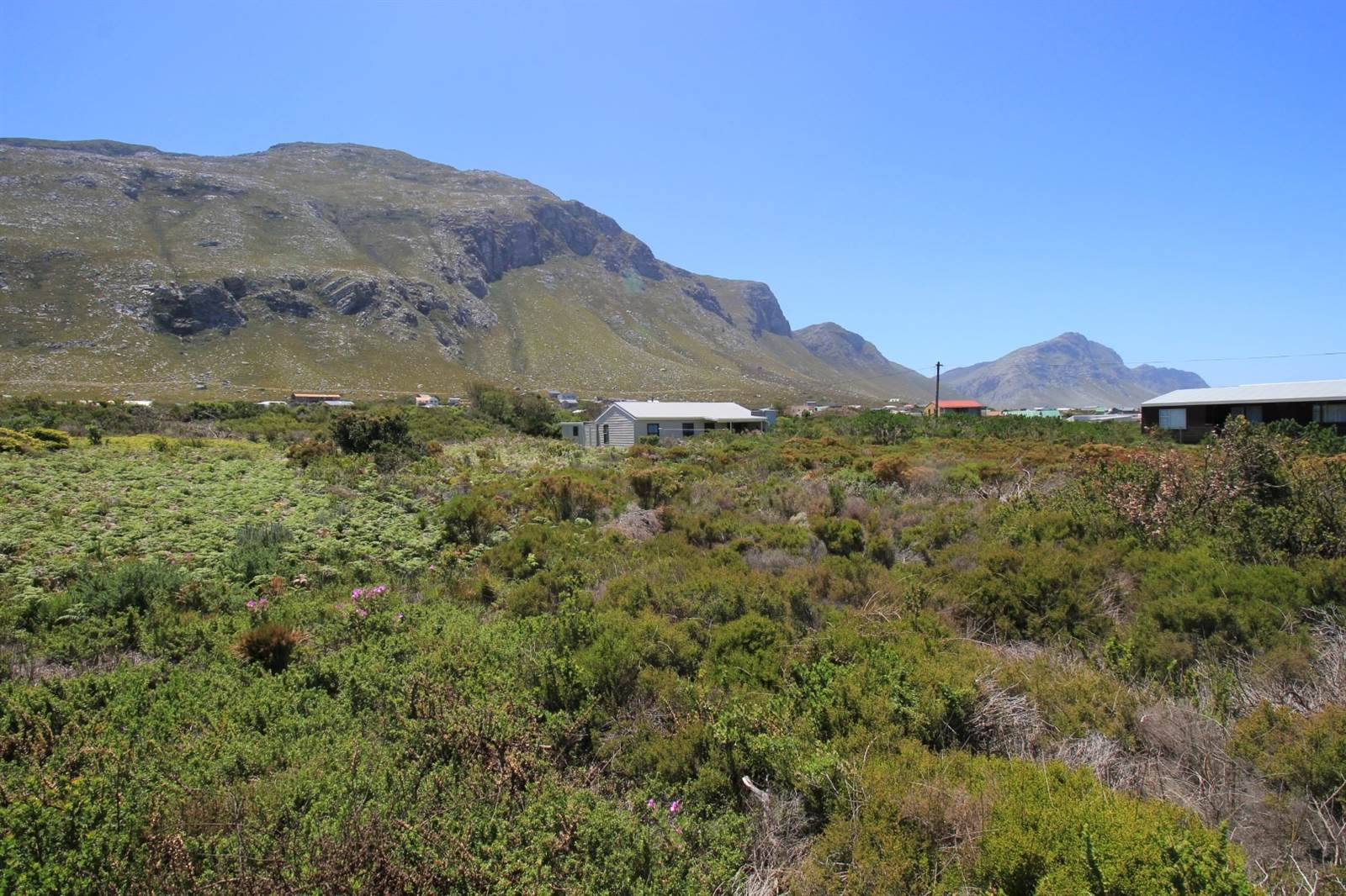 1034 m² Land available in Bettys Bay photo number 4