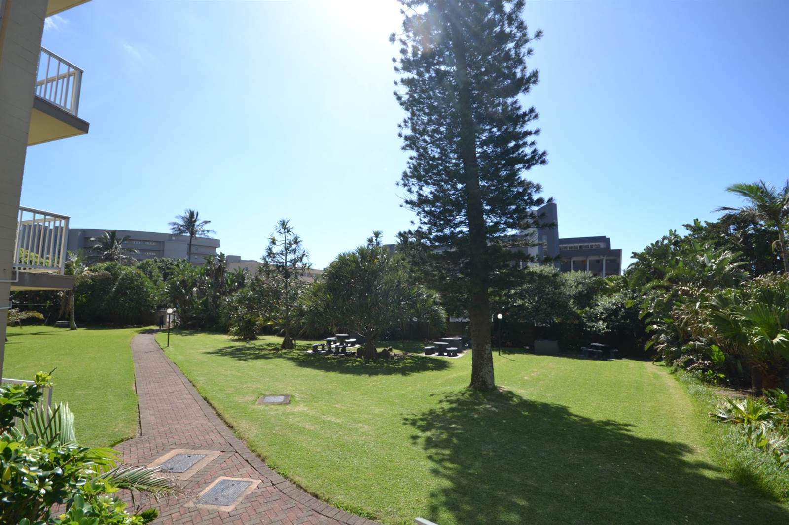 1.5 Bed Apartment in Ballito photo number 22