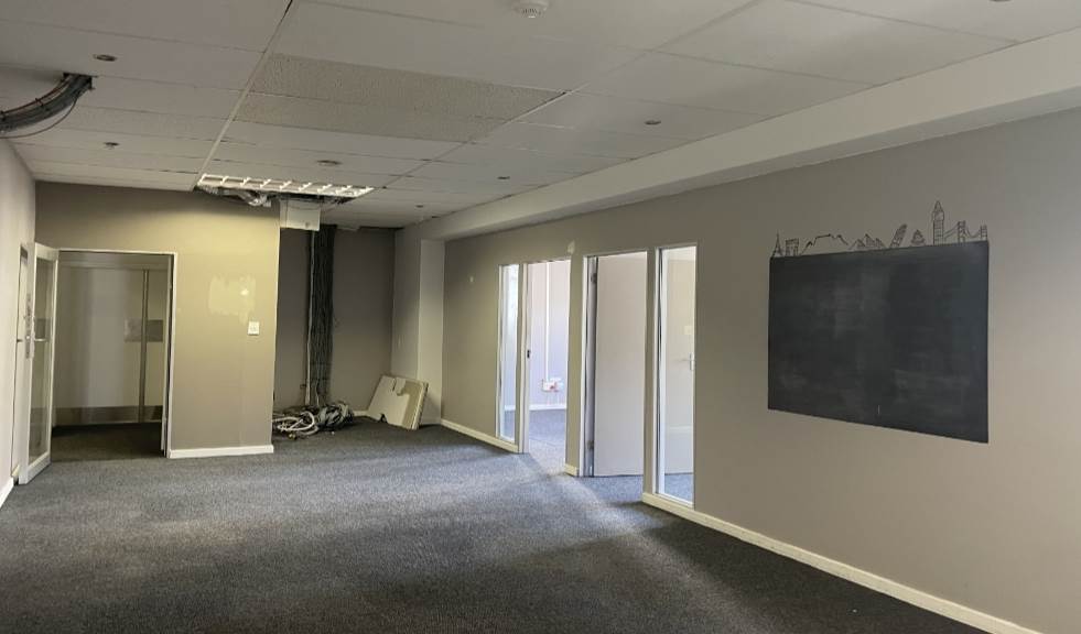 123  m² Office Space in Cape Town City Centre photo number 1