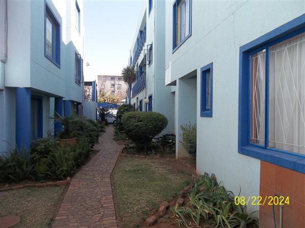 2 Bed Townhouse