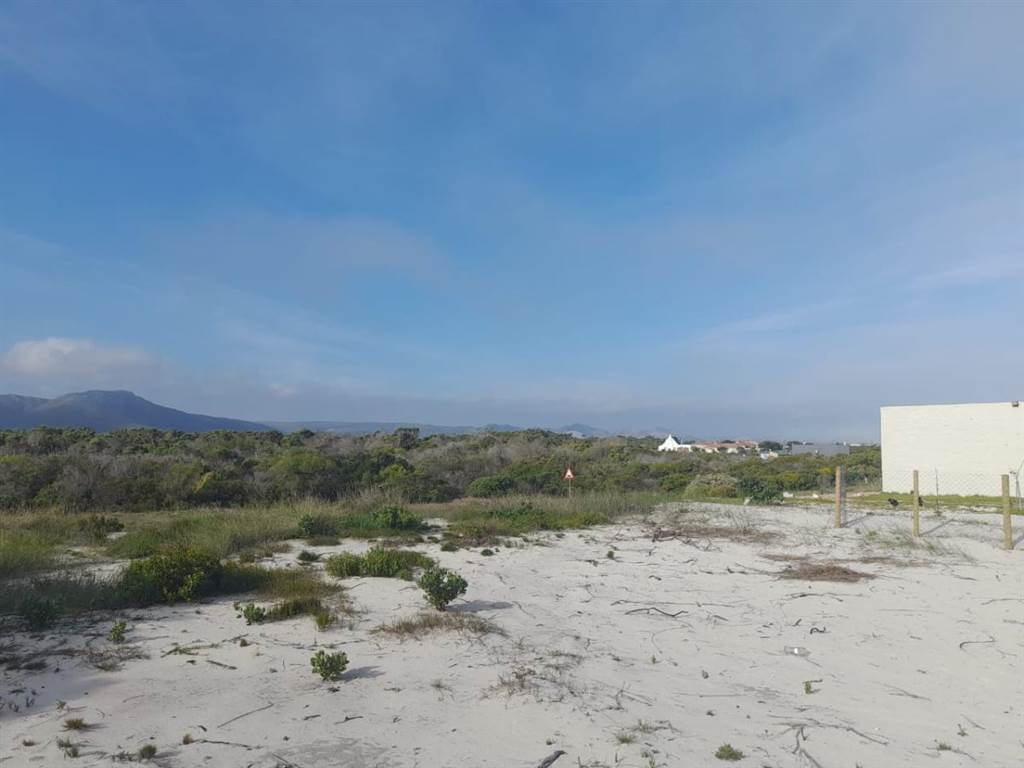 986 m² Land available in Pearly Beach photo number 4