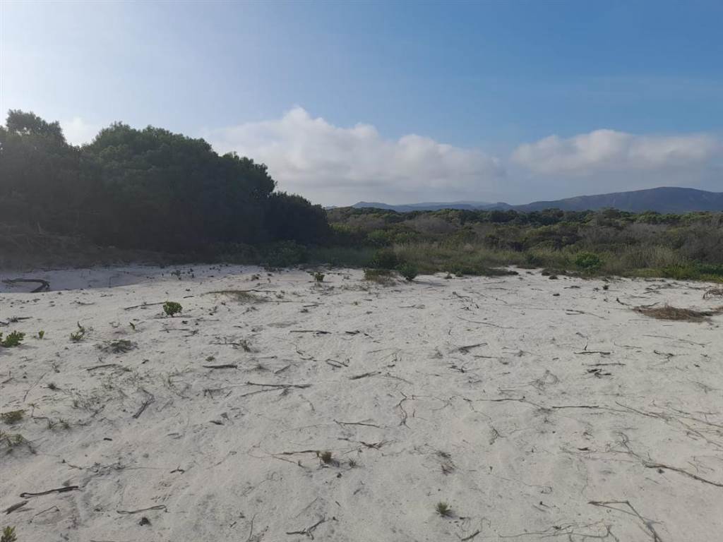 986 m² Land available in Pearly Beach photo number 8