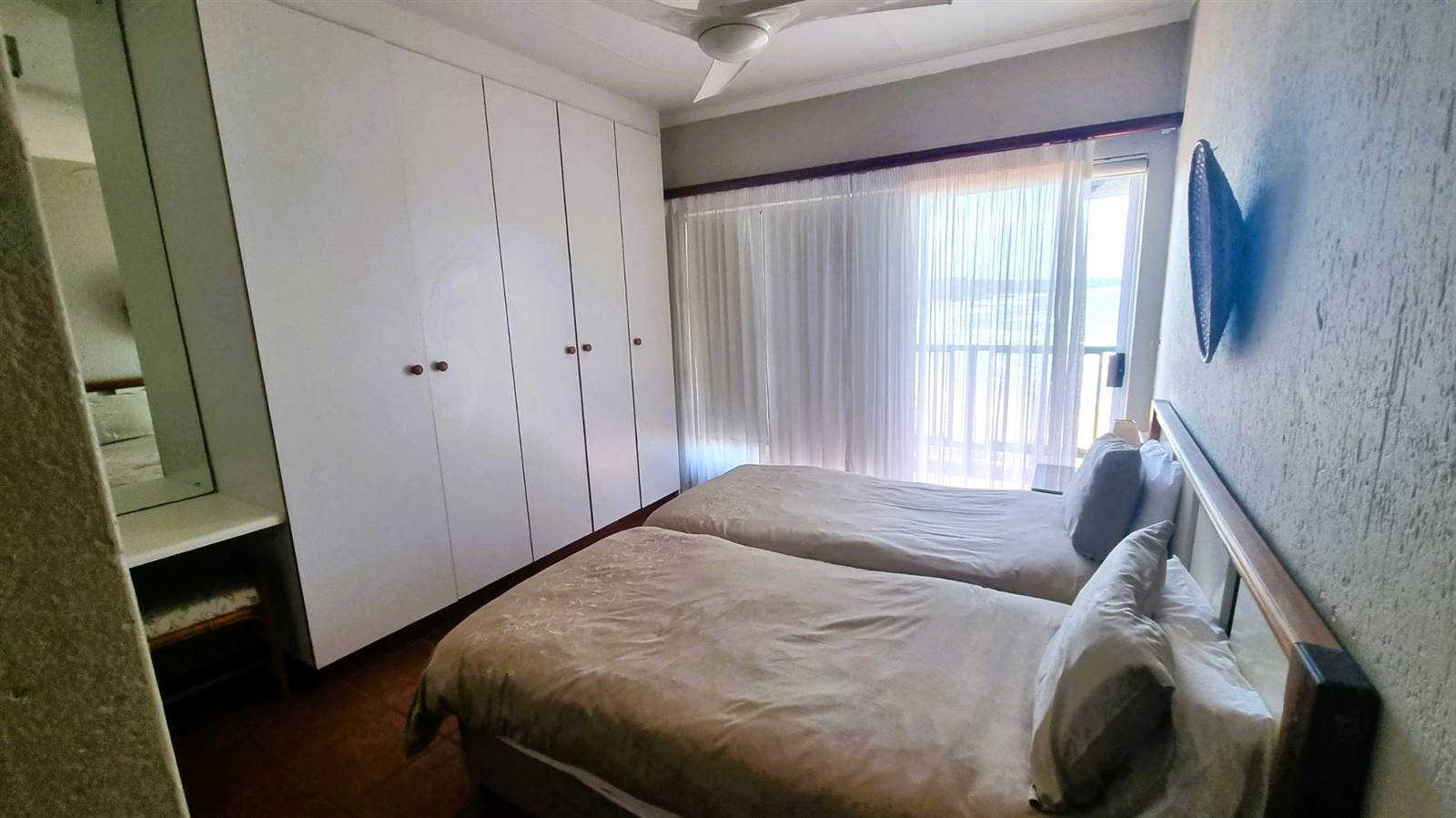 3 Bed Apartment in Trafalgar photo number 15