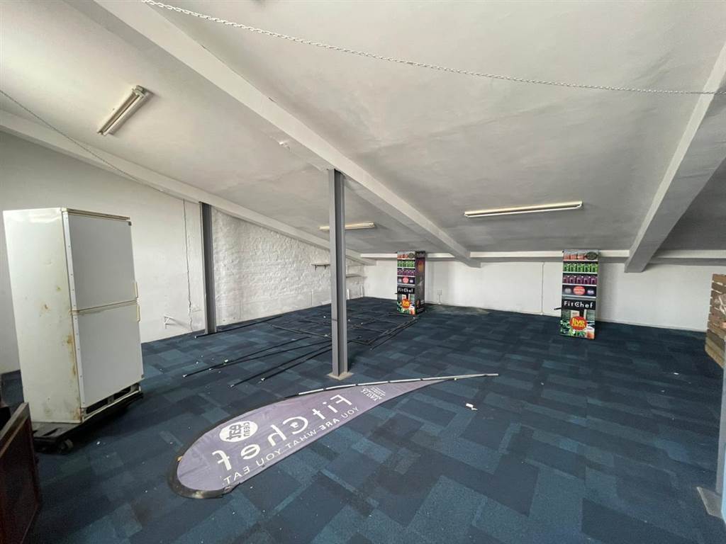 330  m² Commercial space in Salt River photo number 15