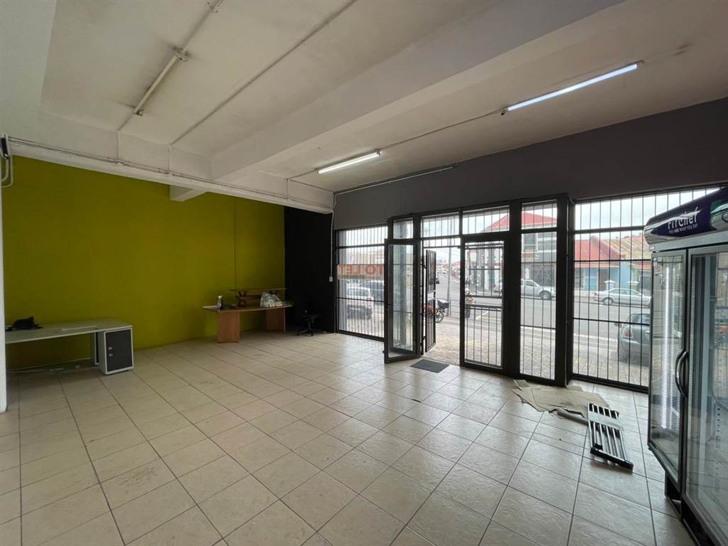 330  m² Commercial space in Salt River photo number 6