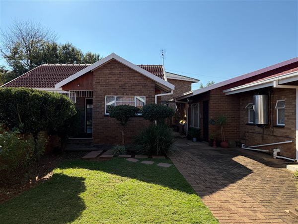 1 Bedroom Townhouse 1 Bedroom Townhouse