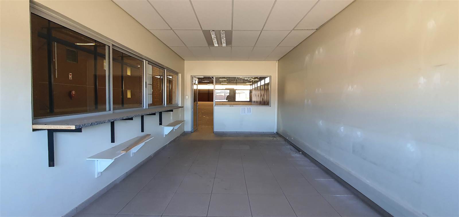 3108  m² Industrial space in Clayville photo number 12