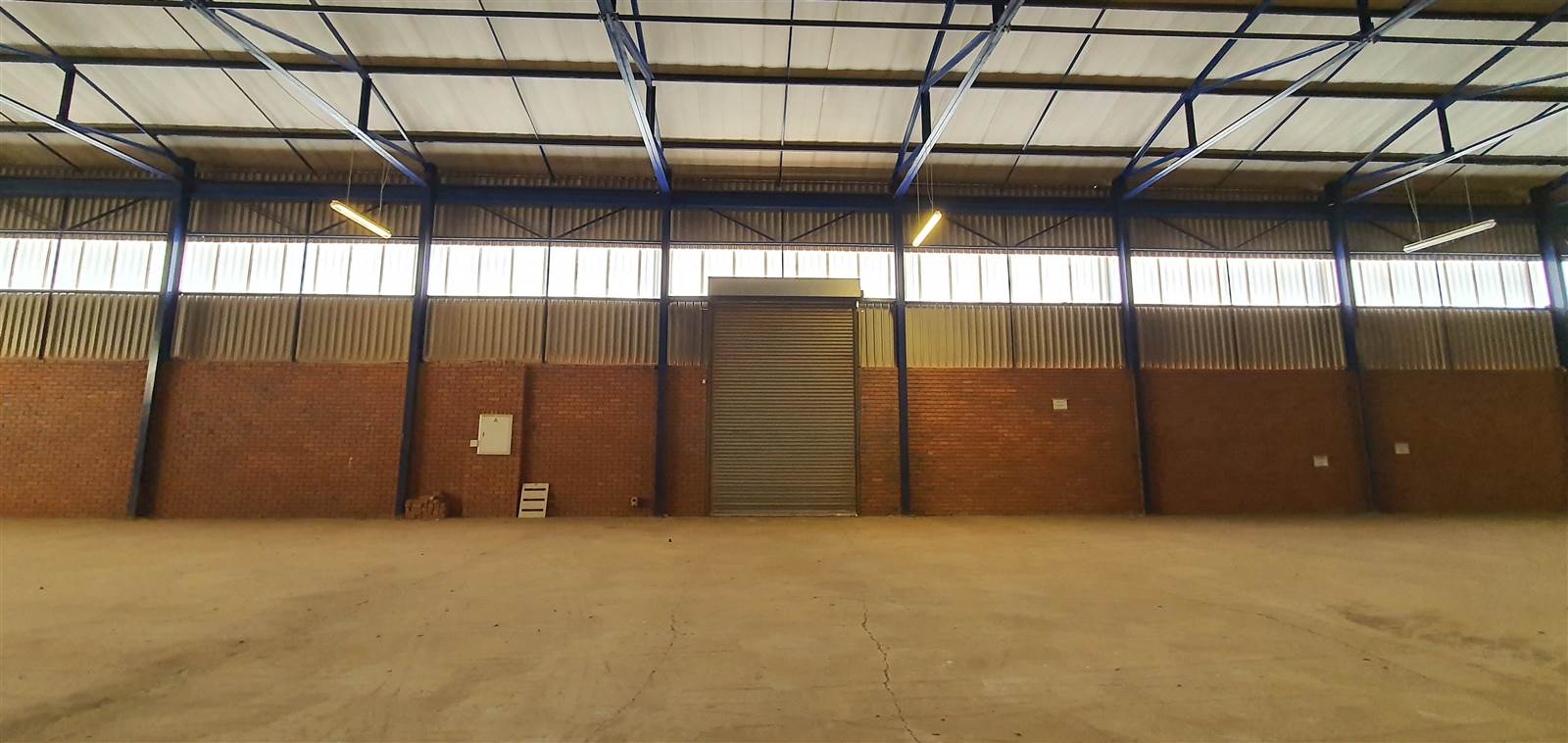 3108  m² Industrial space in Clayville photo number 8