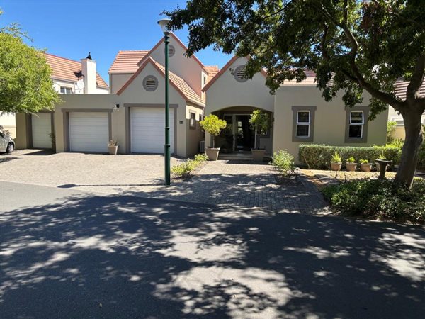 3 Bedroom House 3 Bedroom House